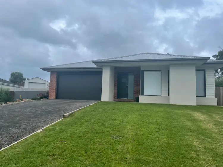 12 Connemara Court, Portland VIC 3305
