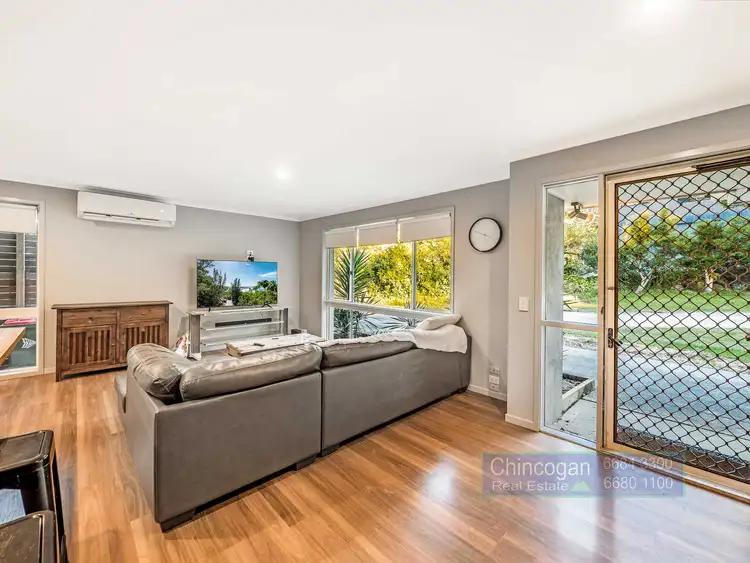 Fourth view of Homely house listing, 10 Namoi Glen, Ocean Shores NSW 2483