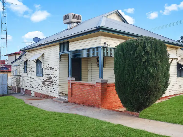 58 King Street, Narrandera NSW 2700