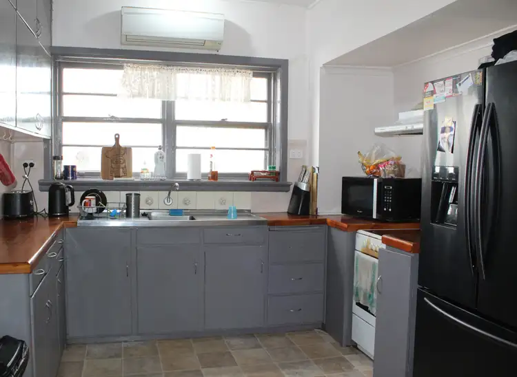 Second view of Homely house listing, 8 Goldsworthy Street, Nhill VIC 3418