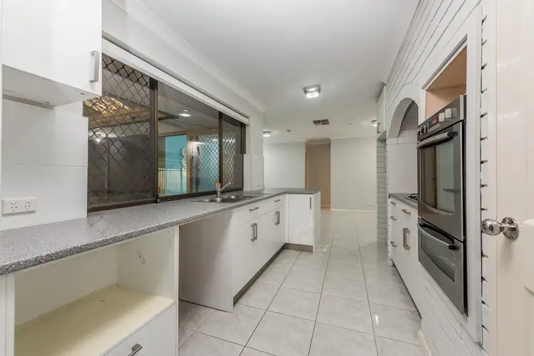 Fifth view of Homely house listing, 5 VENTURE RISE, Ballajura WA 6066