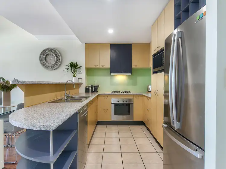 Sixth view of Homely apartment listing, 15/30 Mollison Street, South Brisbane QLD 4101