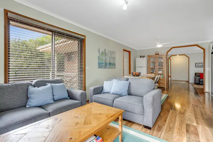 Fifth view of Homely house listing, 1 Eddington Place, Endeavour Hills VIC 3802