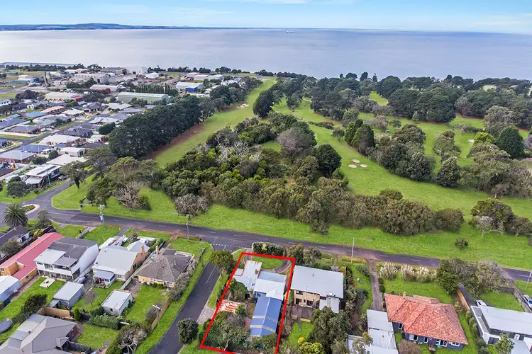 144 Barkly Street, Portland VIC 3305