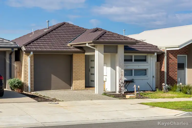 24 Bowler Avenue, Clyde VIC 3978
