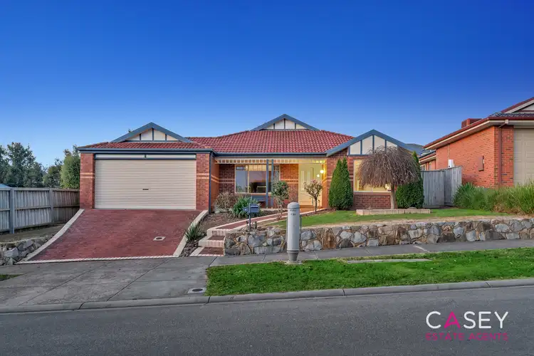 4 Glenview Rise, Berwick VIC 3806