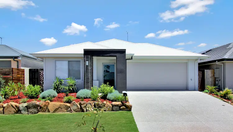 19 Pleasant Street, South Ripley QLD 4306