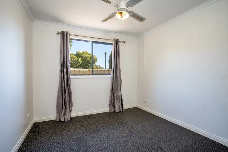 Fifth view of Homely unit listing, 1/206 PLUMMER STREET, South Albury NSW 2640