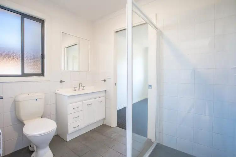 Seventh view of Homely unit listing, 1/206 PLUMMER STREET, South Albury NSW 2640