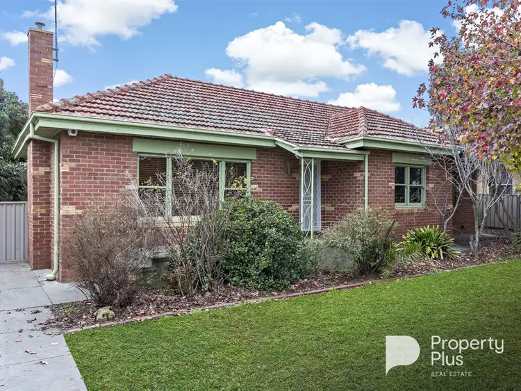 165 High Street, Kangaroo Flat VIC 3555