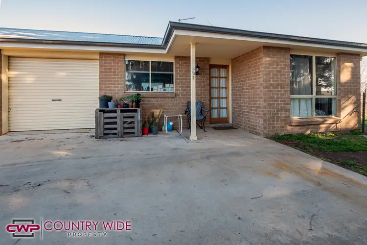 Third view of Homely semi-detached listing, 7A Bourke Street, Glen Innes NSW 2370