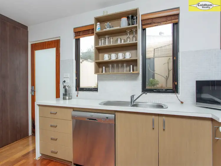 11-52 Samson St, White Gum Valley WA 6162