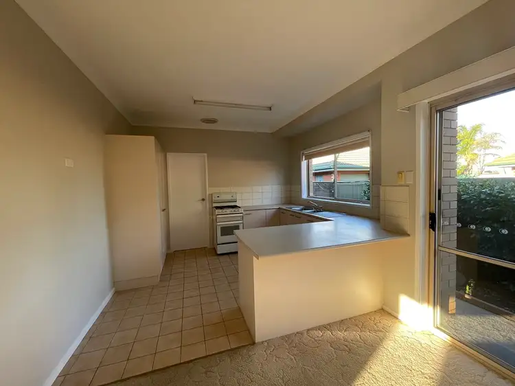 Fifth view of Homely unit listing, 1/542 MARGARET PLACE, Lavington NSW 2641