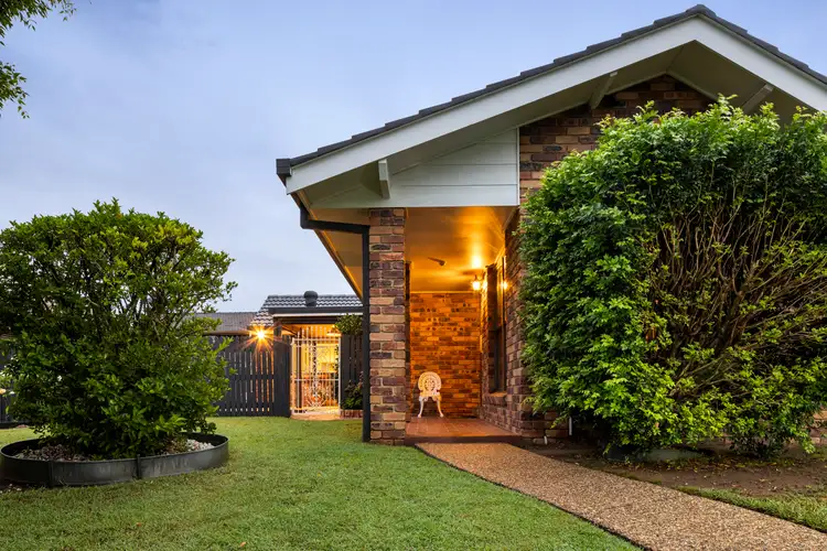 33 Grosmont Street, Carindale QLD 4152