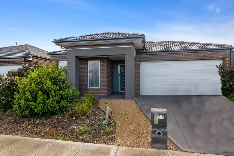 13 Ostend Crescent, Point Cook VIC 3030