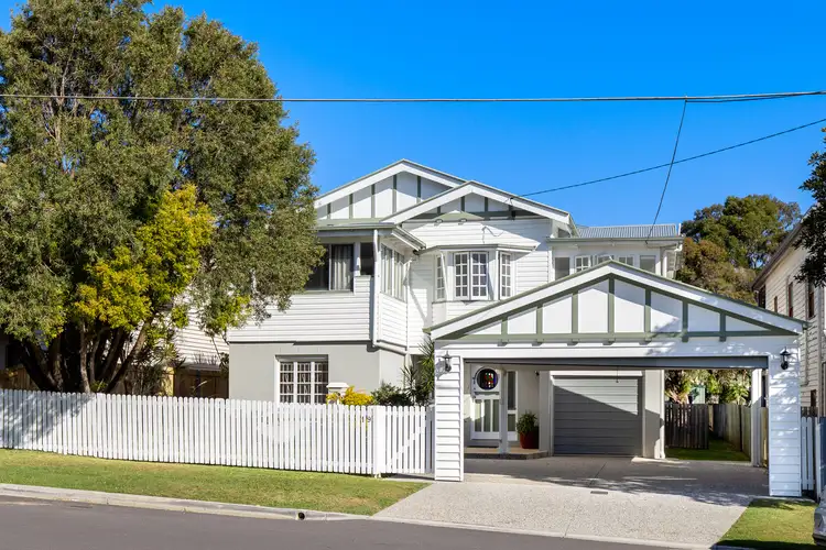 19 Eleventh Avenue, Kedron QLD 4031