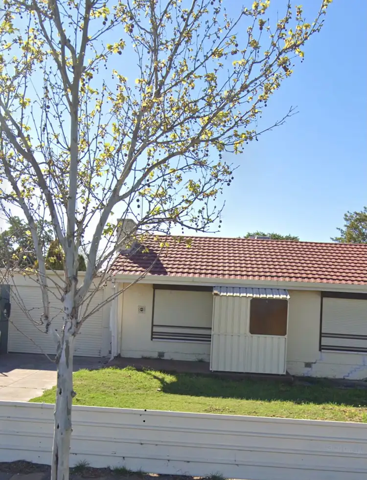 273 Hampstead road, Northfield SA 5085