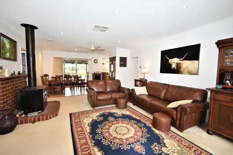 Fifth view of Homely house listing, 16 LAGOON DRIVE, Whorouly VIC 3735