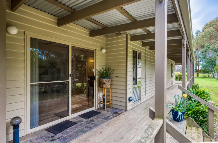 1879 Hopkins Highway, Purnim VIC 3278