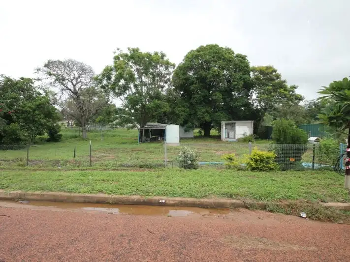 9 Craven Street, Charters Towers City QLD 4820