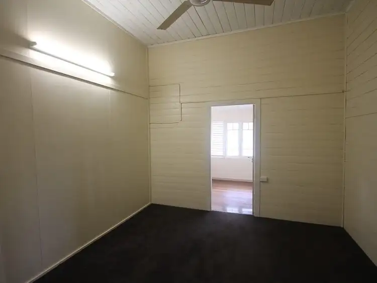 Fifth view of Homely house listing, 8 St Gabriels Close, Richmond Hill QLD 4820