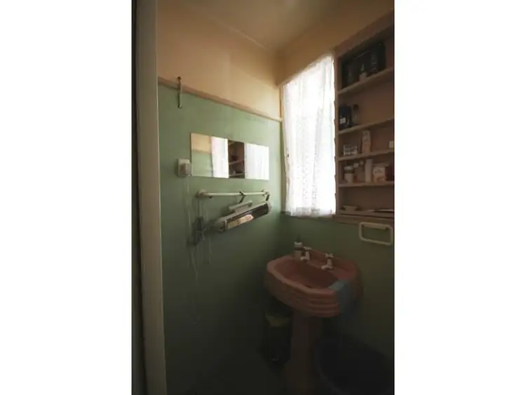 Seventh view of Homely house listing, 8 PARADISE STREET, Richmond Hill QLD 4820