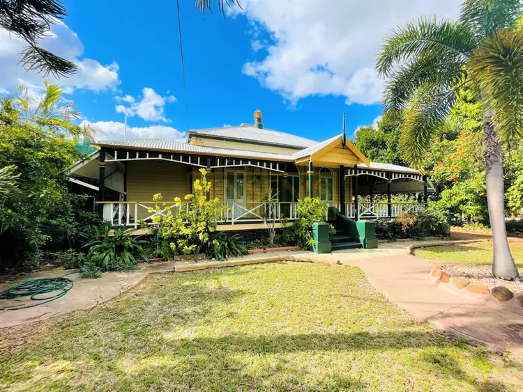 7 ANNE ST, Charters Towers City QLD 4820