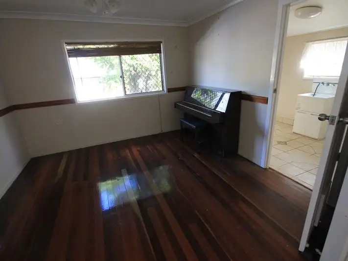 Fifth view of Homely house listing, 10 Burdekin Street, Richmond Hill QLD 4820