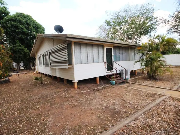32 Plant Street, Richmond Hill QLD 4820