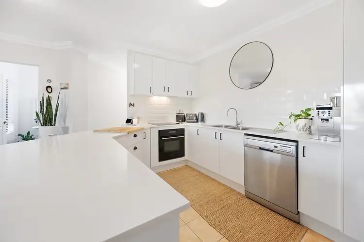 Sixth view of Homely unit listing, 3/25 Chester Terrace, Southport QLD 4215