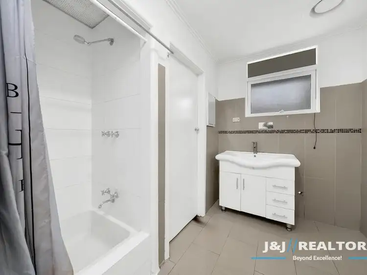 Sixth view of Homely unit listing, 4/7 Carroll Avenue, Dandenong VIC 3175