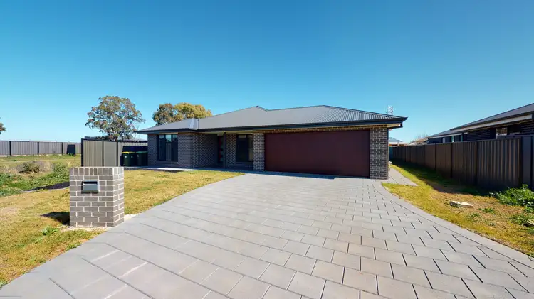 23 Peel Place, Dubbo NSW 2830