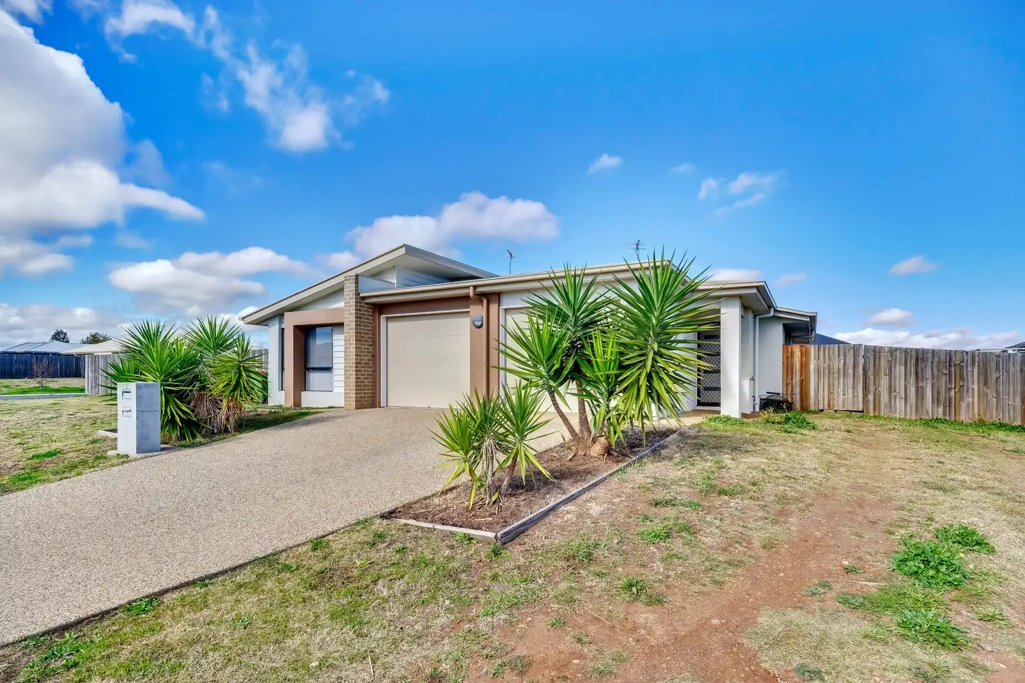 Main view of Homely semi-detached listing, 5 Corack Place, Cambooya QLD 4358