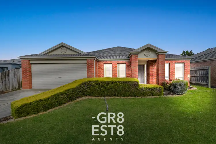 12 PARK BOULEVARD, Pakenham VIC 3810