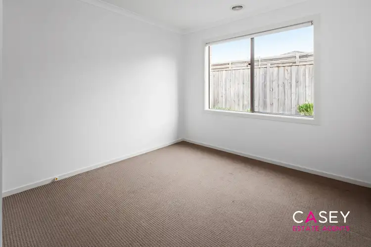 Fifth view of Homely house listing, 5 Beatham Way, Cranbourne East VIC 3977