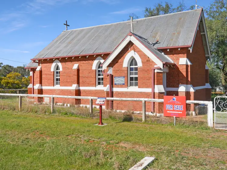 42 Barellan St, Grong Grong NSW 2652