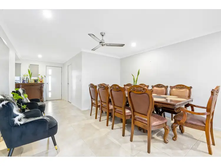 Fifth view of Homely unit listing, 1/19 Amalfi Drive, Zilzie QLD 4710