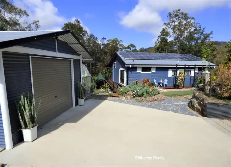 9 Elwyn Phillips Memorial Drive, Moomin QLD 4887