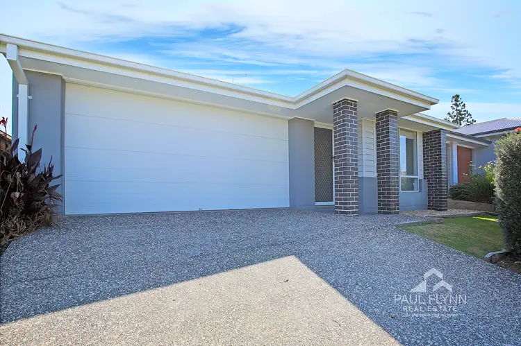 6 BELL STREET, Silkstone QLD 4304