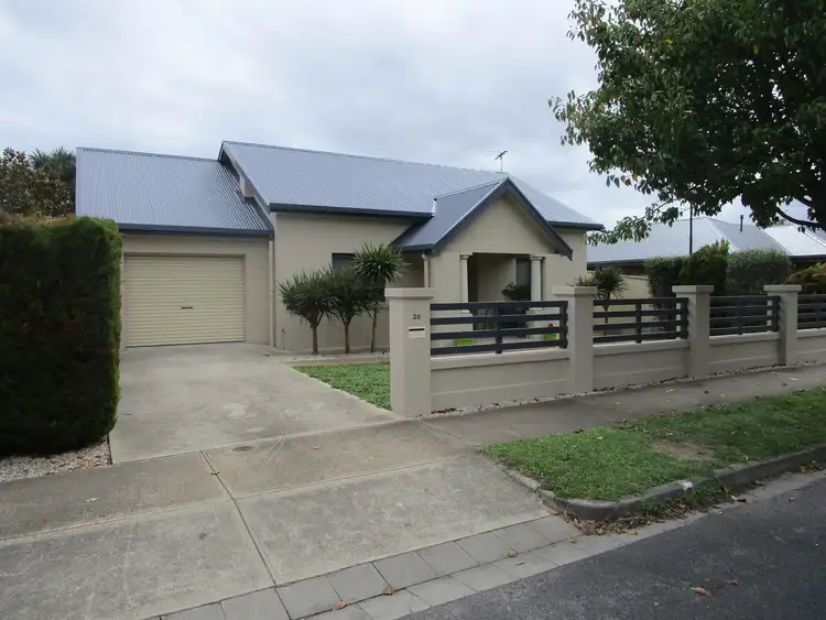 Main view of Homely house listing, 39 Lindsay Street, Mount Gambier SA 5290