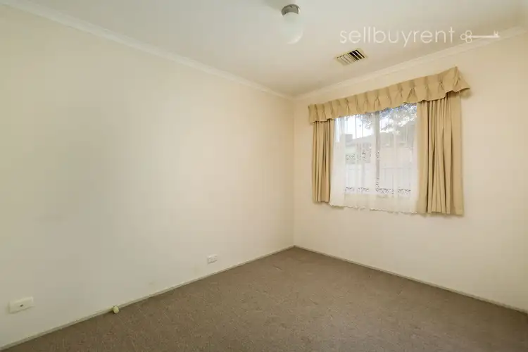 Fifth view of Homely house listing, 15 WILTSHIRE CRESCENT, Wodonga VIC 3690