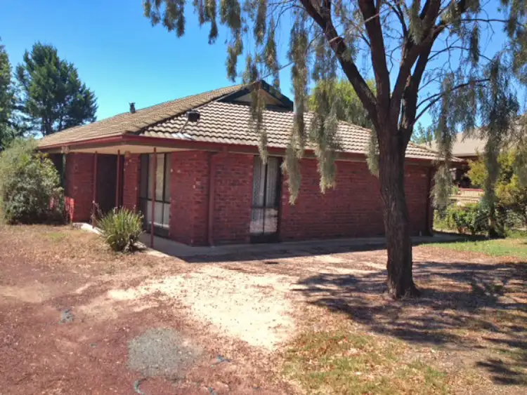 1/1B Jones Street, Avenel VIC 3664