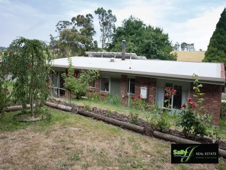 9 Pedder Street, Darnum VIC 3822
