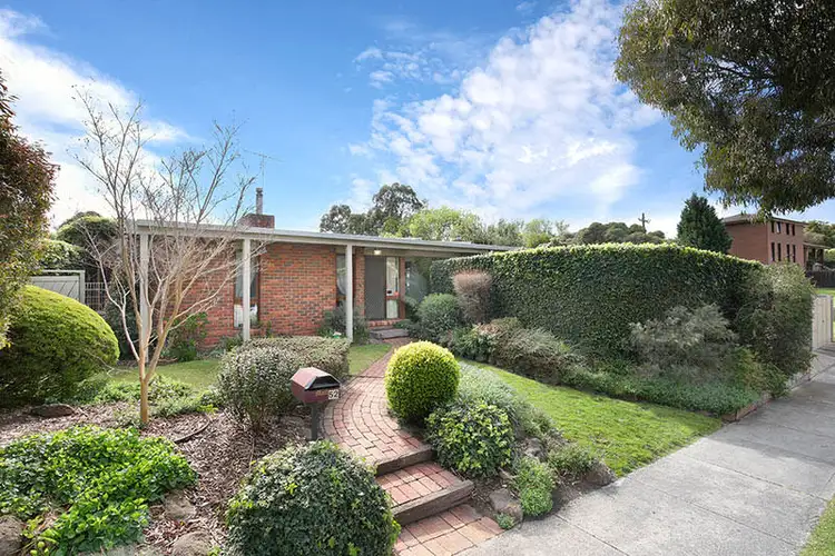 52 Highview Crescent, Macleod VIC 3085
