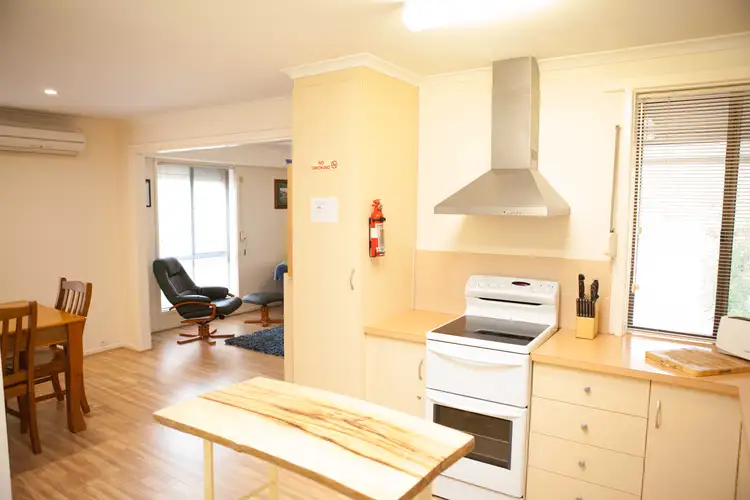 Sixth view of Homely unit listing, 1 Scholz Avenue, Nuriootpa SA 5355