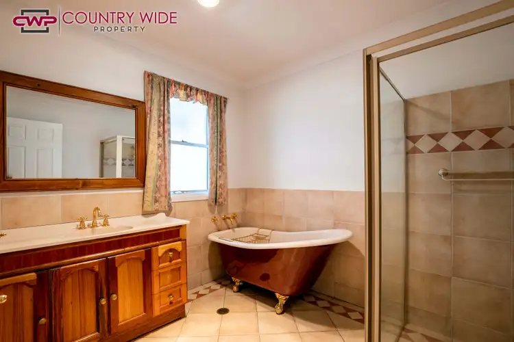 Sixth view of Homely house listing, 10 Jubilee Road, Armidale NSW 2350
