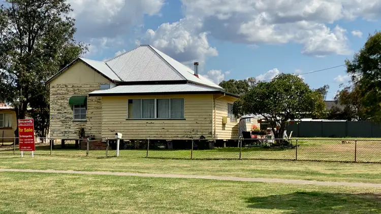 Second view of Homely house listing, 52 York Street, Oakey QLD 4401