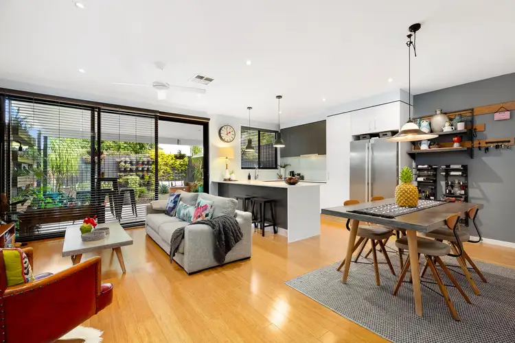 Main view of Homely townhouse listing, 10/8 Clive Street, Annerley QLD 4103
