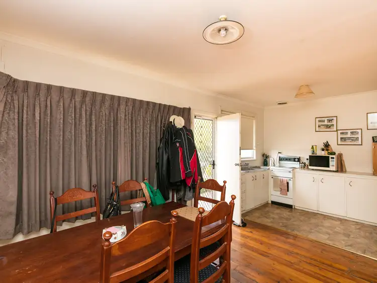 Sixth view of Homely house listing, 705 Walnut Avenue, Mildura VIC 3500