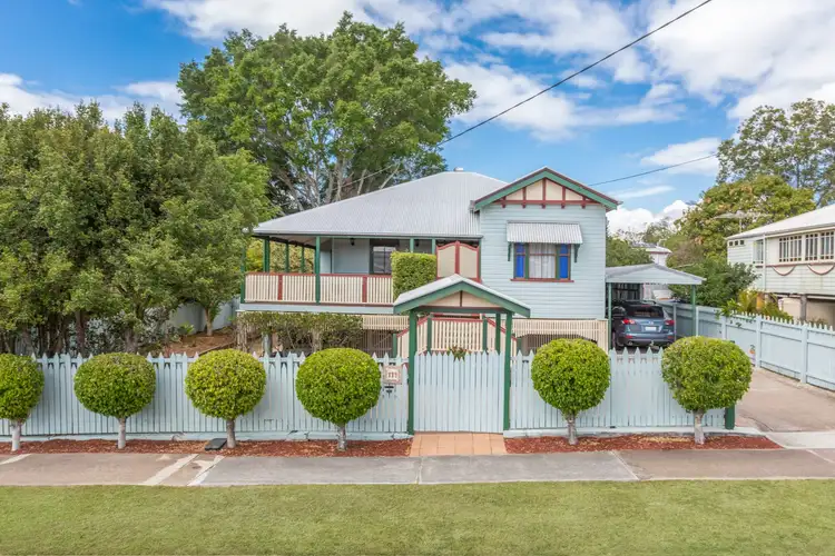 111 Glebe Road, Silkstone QLD 4304